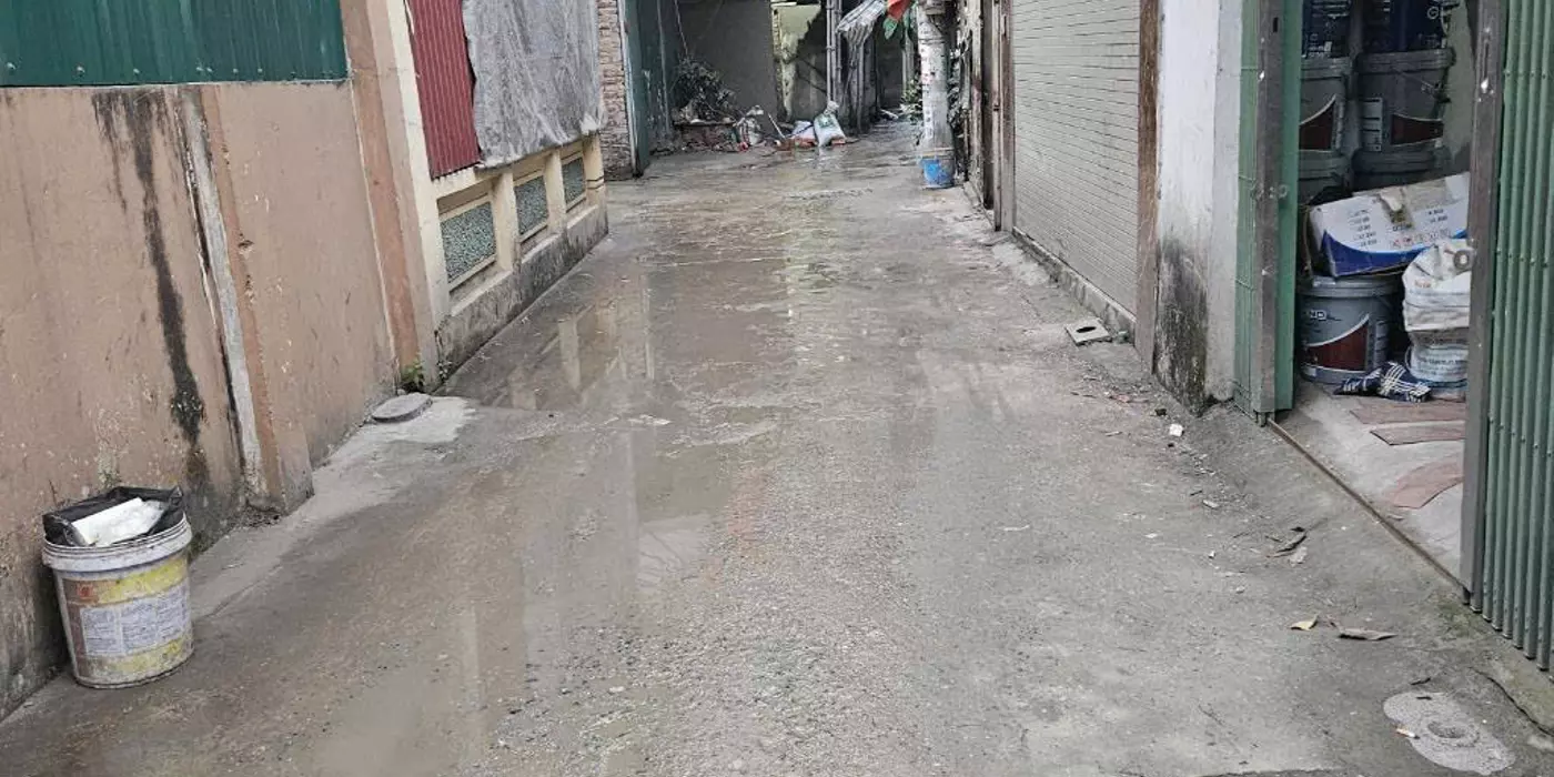 Bán 82M hưng phúc tặng nhà ô tô tránh vào nhà hoàng mai