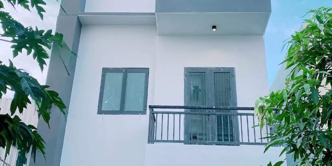 PHẠM THẾ HIỂN F7,Q8 - 49m2 (5.5m X 9m). Nhà 4 tầng BTCT HẺM 3 GÁC THẲNG 1 trục. Chỉ 4.33 tỷ TL