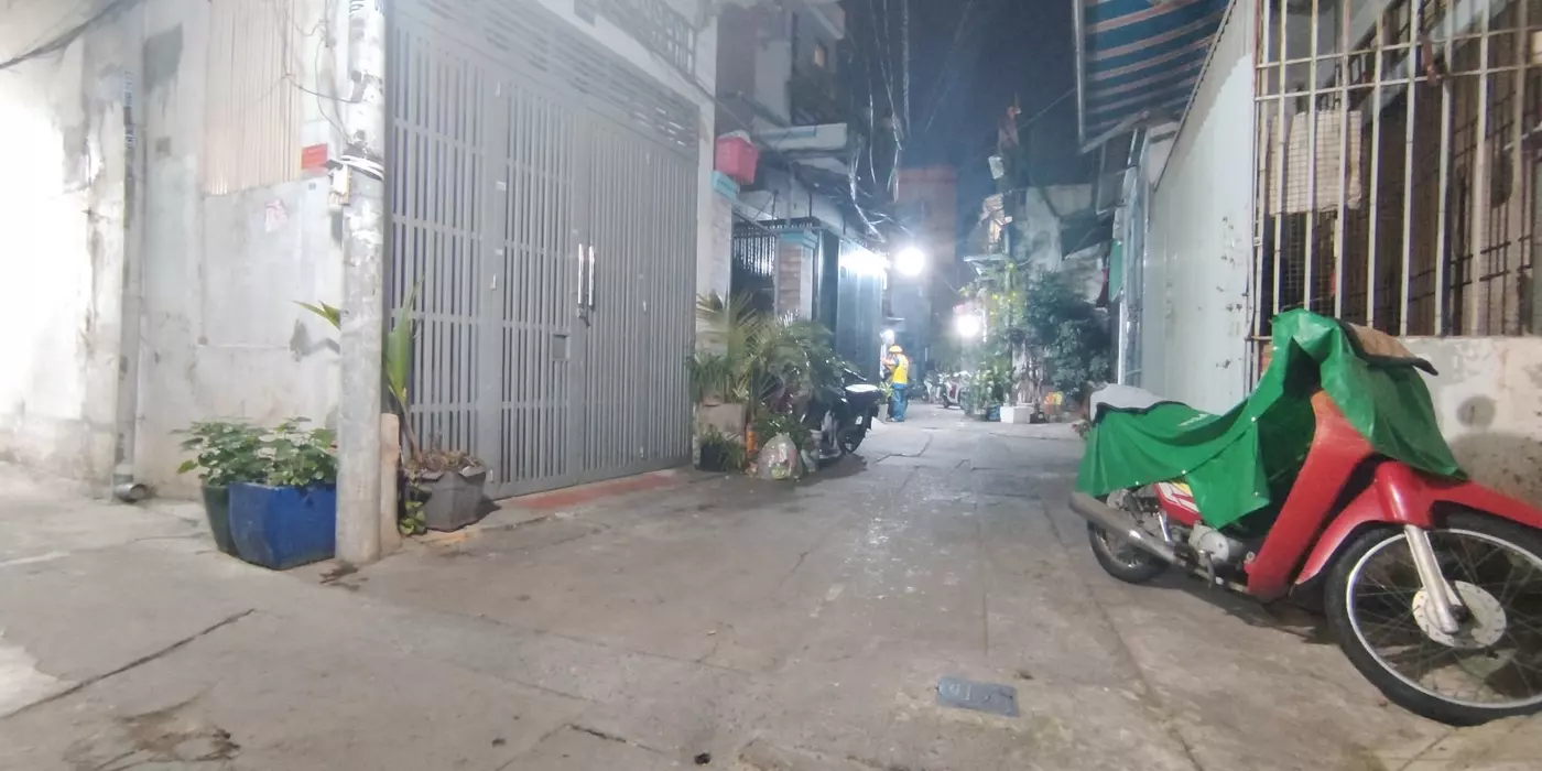 ÂU CƠ PHÚ TRUNG - TÂN PHÚ - NHÀ 2 TẤM ĐÚC MỚI - 65MV 4M2 x 15M3 NỞ HẬU - 5TỶ xíu