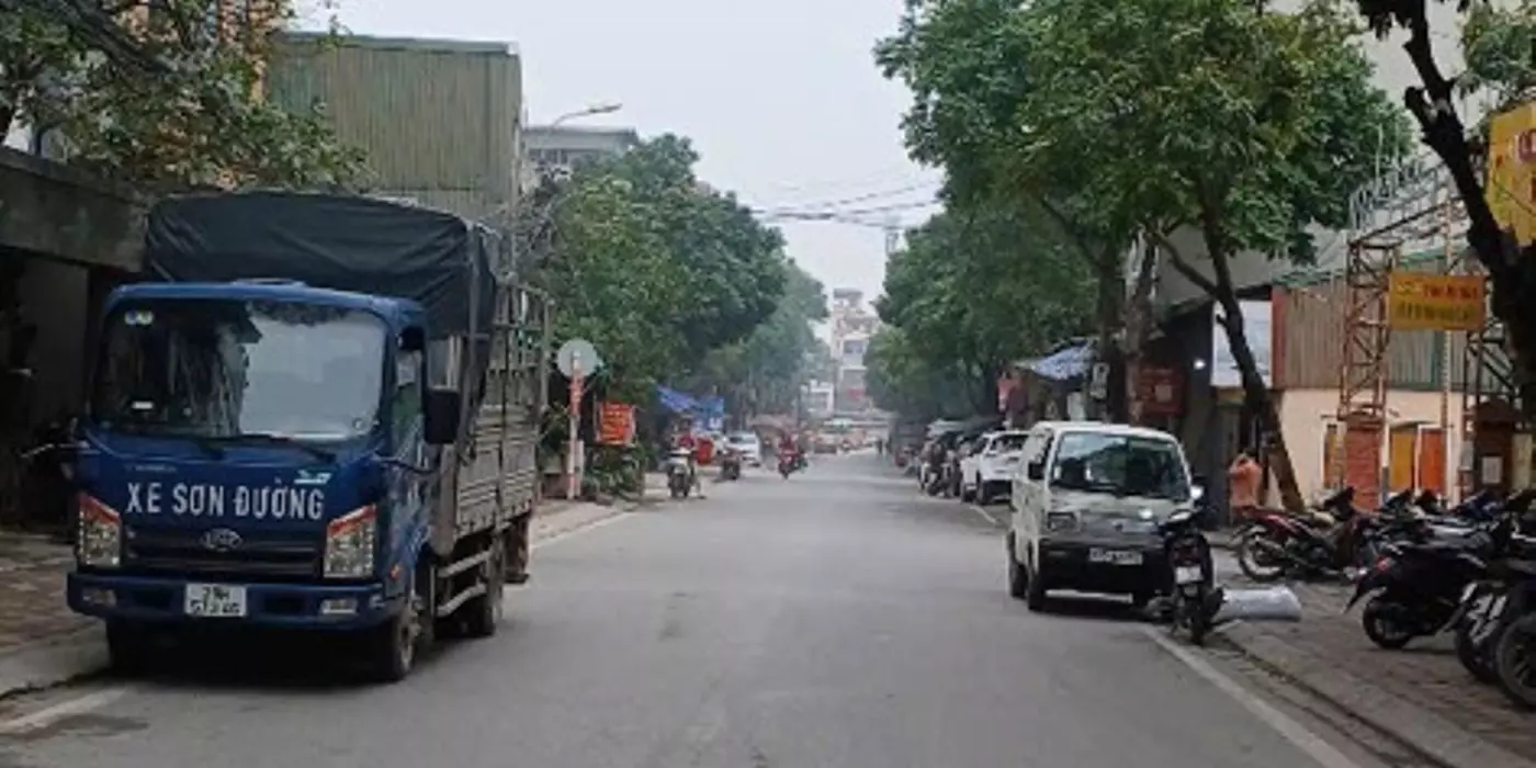 Bán nhà: Trần Thủ Độ, Phân Lô,Kinh doanh, Vỉa hè, Otô tránh, 70m2, 5 tầng: hơn 16 tỷ
