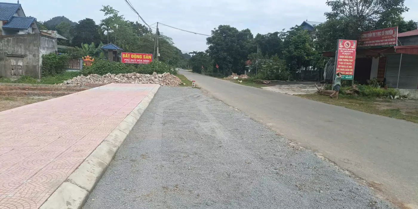 🔥 Mặt Quốc lộ 21 – Ba Hàng Đồi, Lạc Thủy, Hòa Bình
