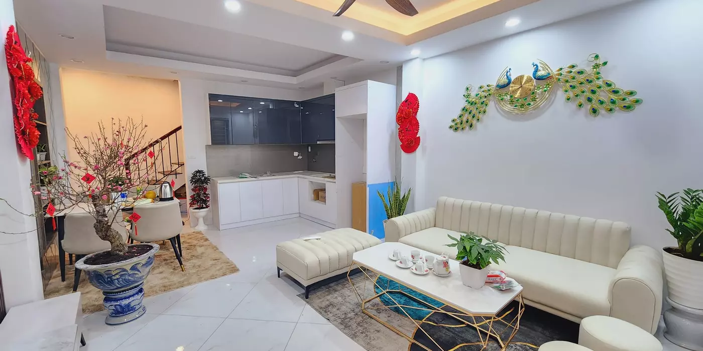 Nhà phố Định Công dt 42m2 x5T,mới,đẹp,ngõ rộng,ở luôn,giá 7.25 tỷ,sđcc