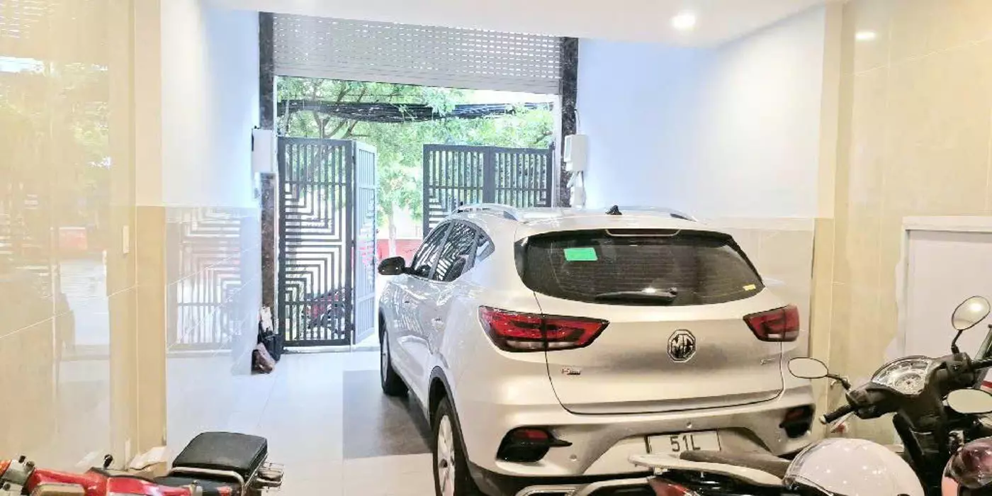 bán nhà mặt tiền kinh doanh tân quy Q7
Ngang 4.1 x18 m đúc 6 tấm dòng tiền 40 triệu tháng lâu dài