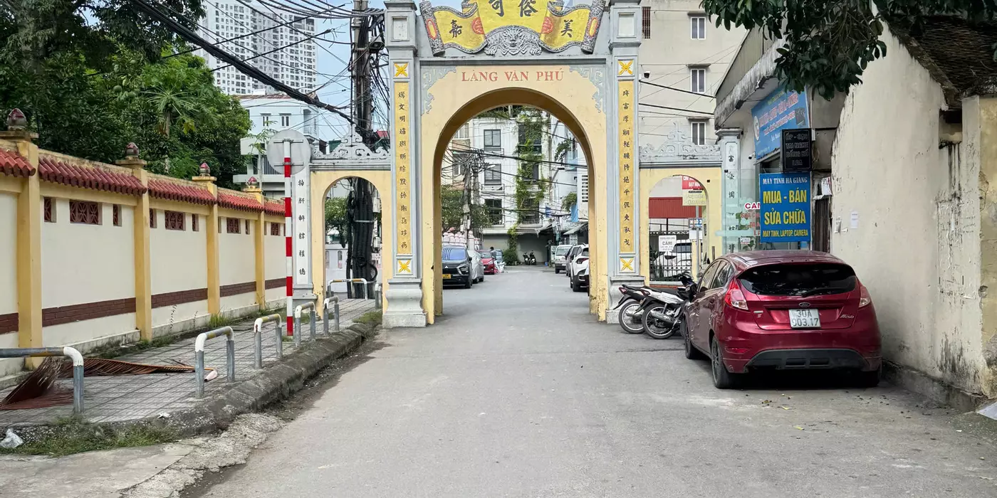 Bán nhà 5 tầng full nội thất phố Văn Phú - Hà Đông 7,3 tỷ
