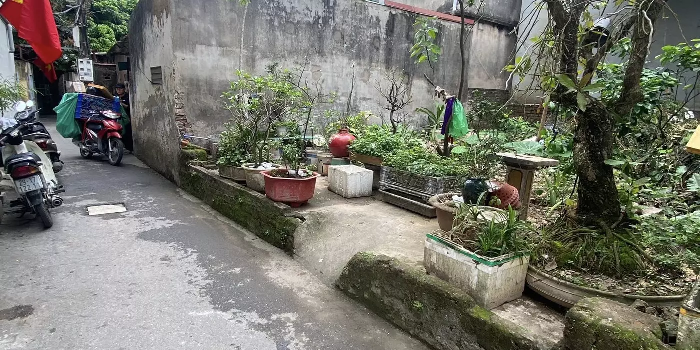 Hiếm ! Ngọc thuỵ trong đê chỉ 4 tỷ 1 nhà ra oto