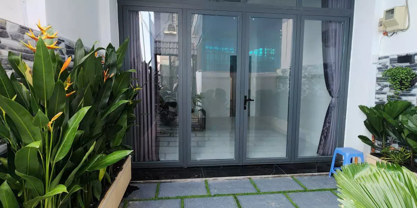 Siêu phẩm nhà phố vườn giáp Q.7 giá bèo