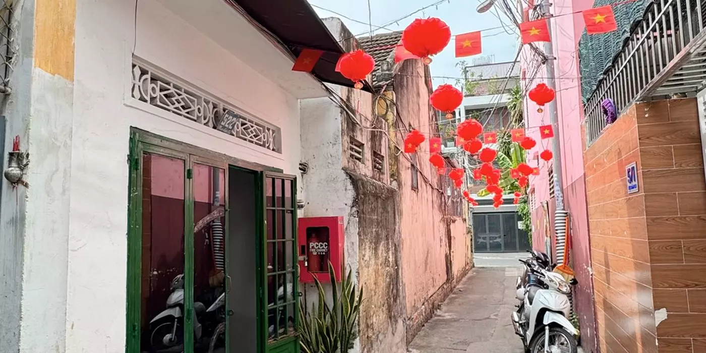 CHỦ MUỐN ĐỂ LẠI CĂN NHÀ  NGAY TTTP KHU BÀN CỜ HẺM THÔNG ĐƯỜNG MẠC ĐỈNH CHI P.NHA TRANG