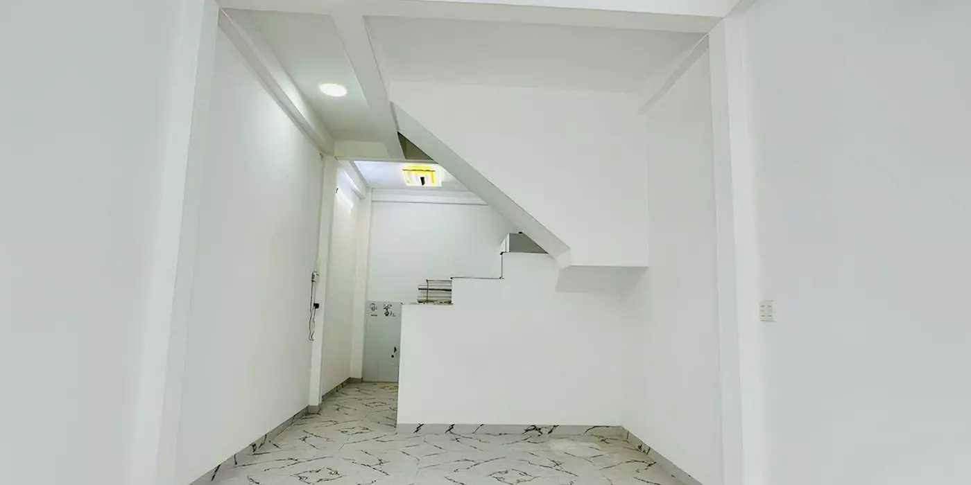 Bán nhà hẻm 7m thông Lũy Bách Bích gần Đầm Sen, 3 Tầng BTCT nhỉnh 8 Tỷ