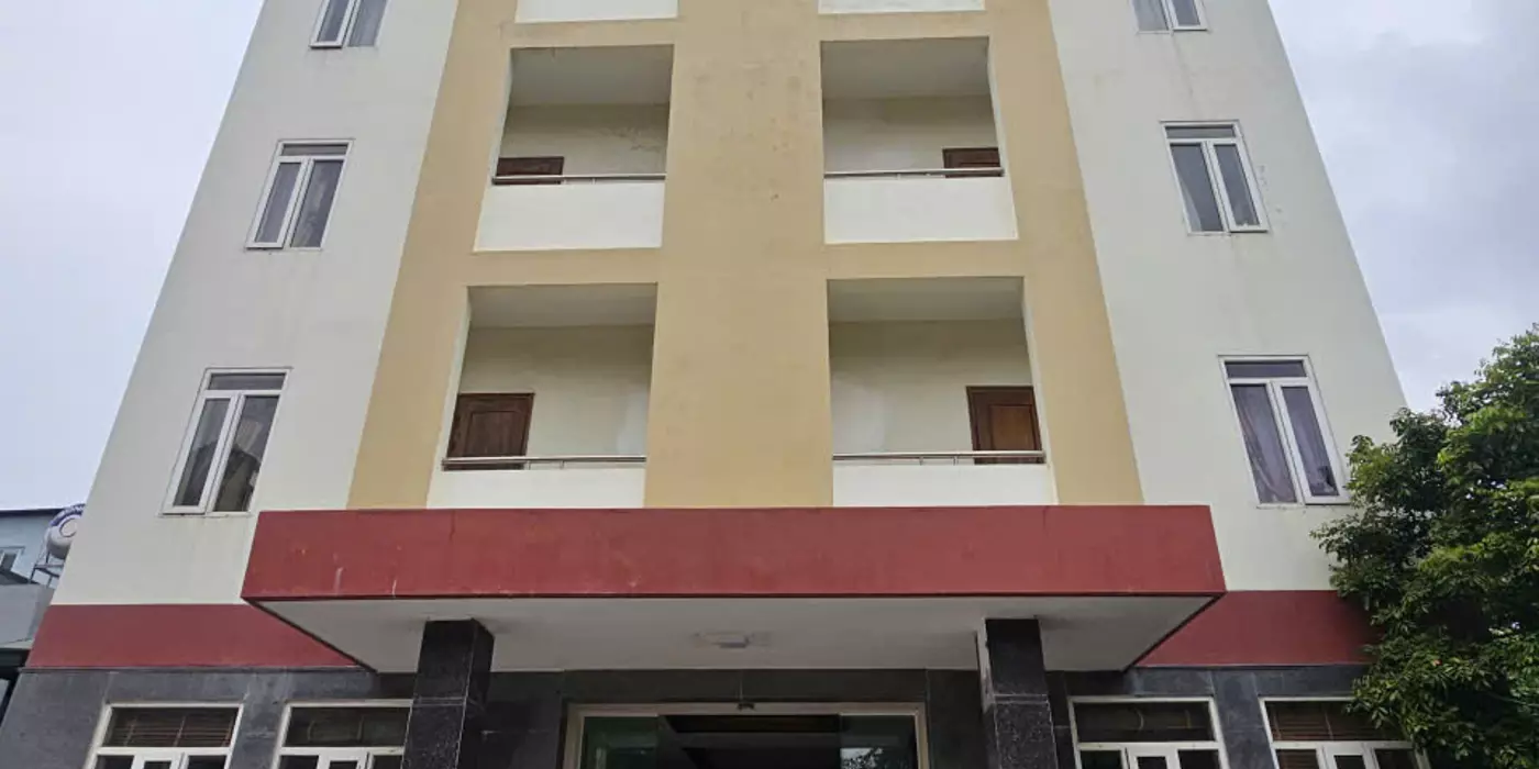 Mời Thuê khách sạn 30 phòng, giá đẹp tại trung tâm Phường Vĩnh Phúc, Phú Thọ