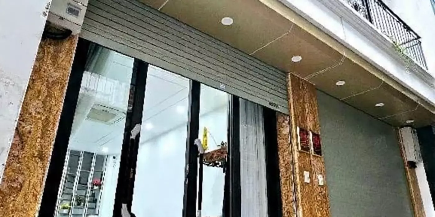 văn cao DT 45m x5 tầng 16,8 tỷ ngõ 3m thông,cách ô tô 30m,gần phố,gần hồ tây
