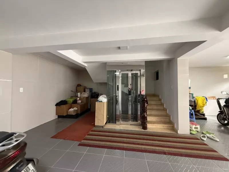 Bán nhà mặt phố đường số 23, Hiệp Bình Chánh, Thủ Đức, TP HCM. DT 128 m2, 4 tầng. Giá  16.9 tỷ.