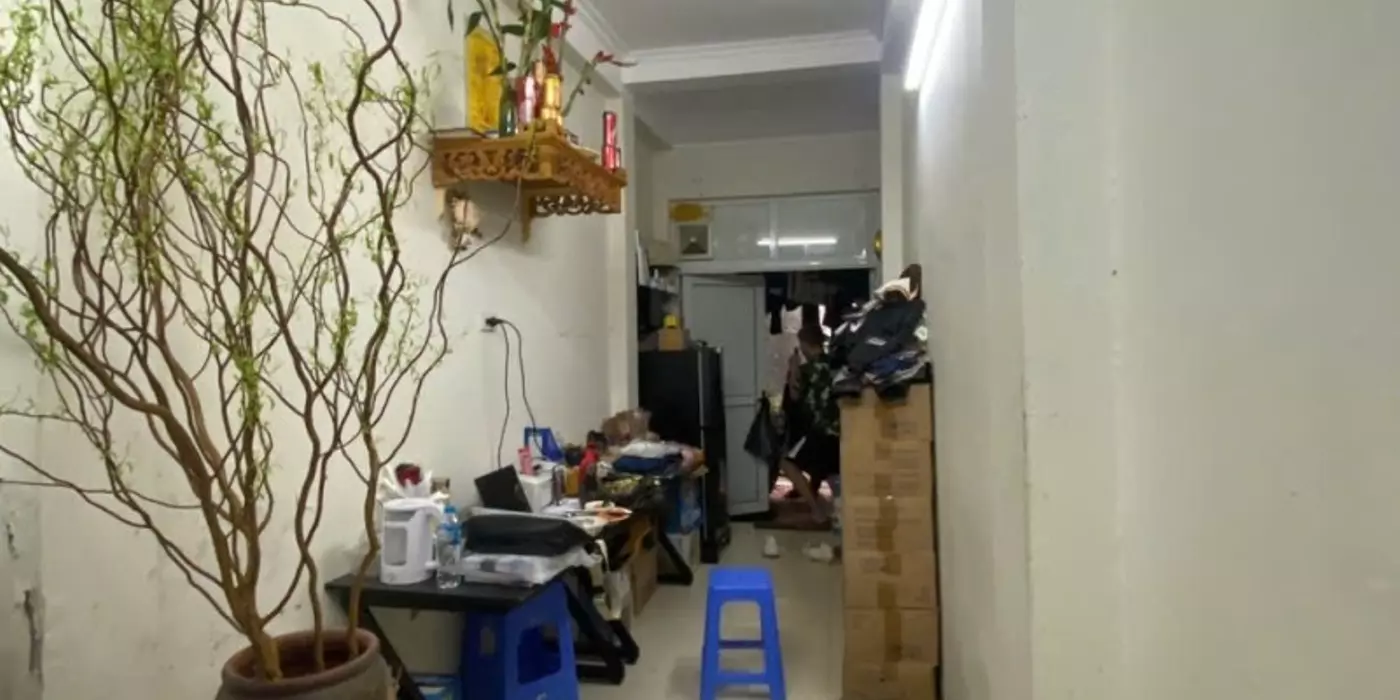 🏡 NHÀ PHÚ VIÊN – LONG BIÊN
32m² – gần ô tô tránh – giá tốt