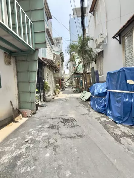Nhà Đường Nguyễn Tiểu La Quận 10 Phường 5 Cũ.
