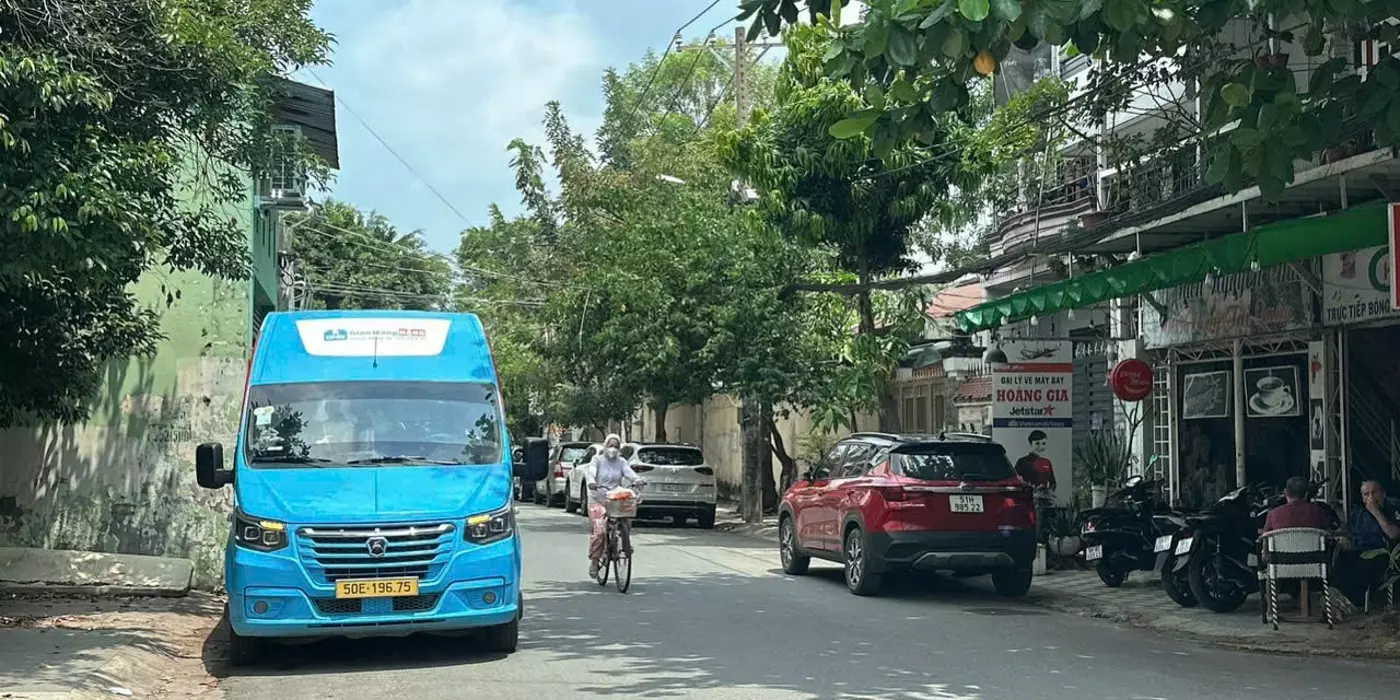 Chính chủ gửi bán nhà 4 tầng xe hơi ngủ trong nhà 64m2 Nguyễn Tư Giản ngay chợ 12 tỷ hơn.