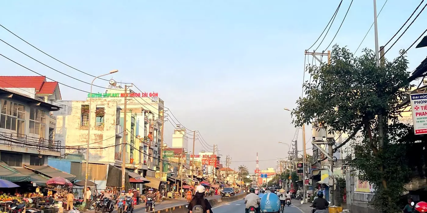 CẦN BÁN 200M2 NHÀ 1 TẤM ĐẸP MT ĐƯỜNG NGUYỄN HỮU TRÍ