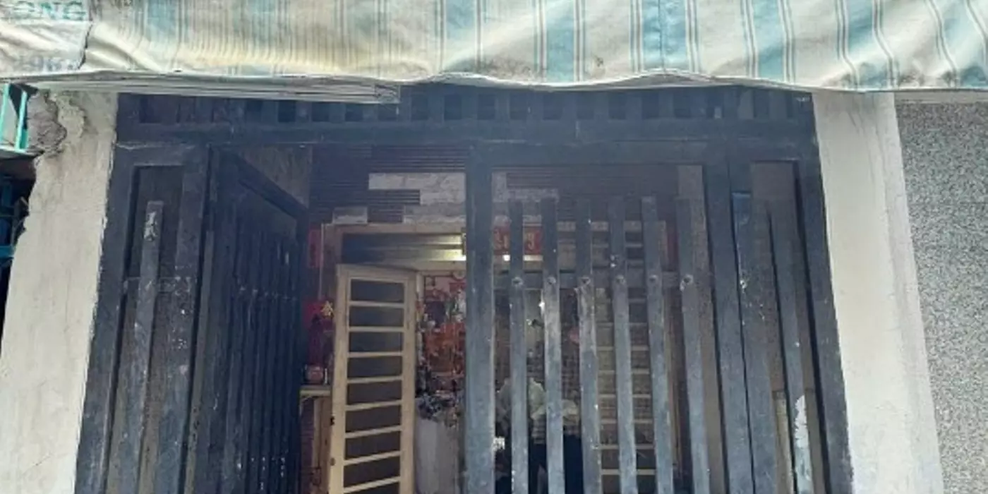 Bán nhà 30m2 hẻm 314 Âu Dương Lân P3Q8 (P.Chánh Hưng)