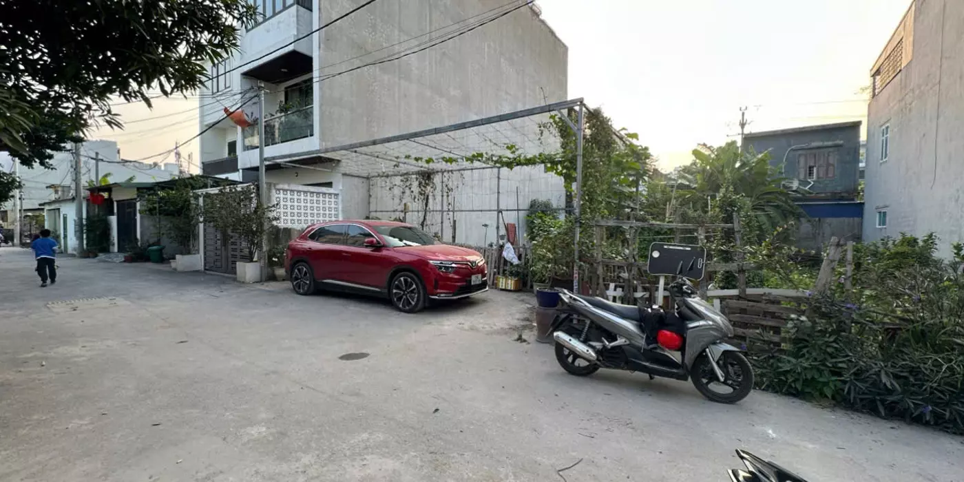 Đất tuyến 2 - ngõ 135 Trung Lực - 100m - ngõ 5m - giá 5.5 tỉ