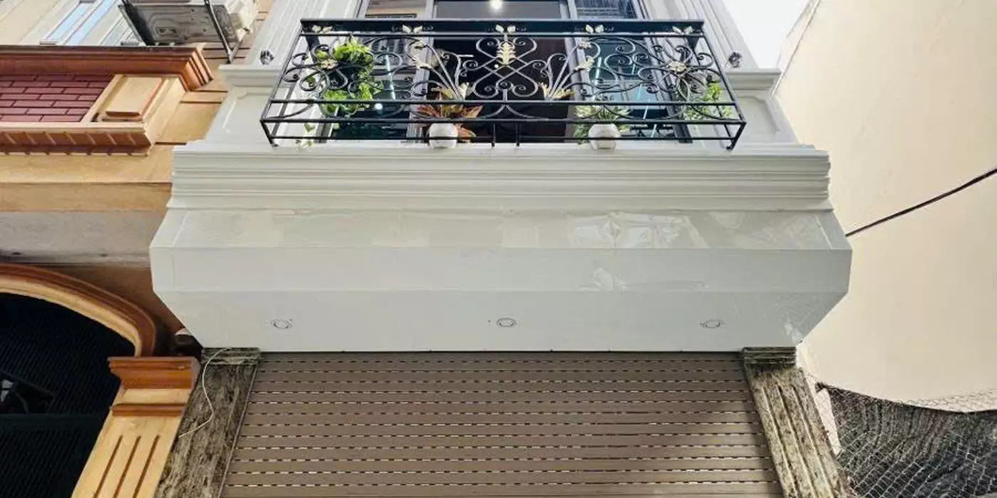 Bán nhà Phan Đình Giót – Hà Đông , 50m2 – lô góc- Thang máy – ô tô đỗ cửa – full nội thất.