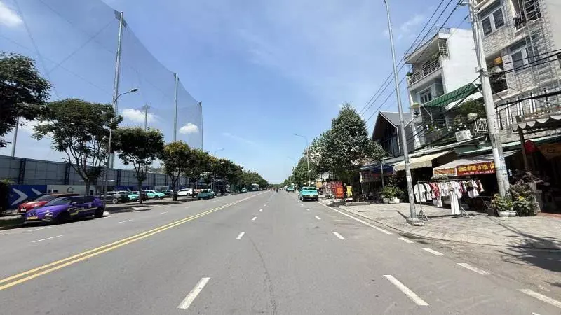Bán nhà Mặt tiền Bờ Bao 1 ( 20 Bờ Bao Tân Thắng), 4x18m, 2 tầng cũ, tiện xây mới, 13,5 tỷ.