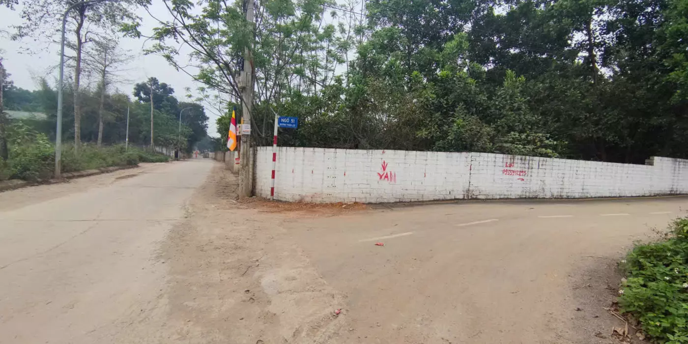 Chính chủ bán đất đẹp , Vĩnh Lộc, Tx Sơn Tây, Ba bước ra QL 21(80m), 126 m2, Giá 25 tr/m2 tỷ.