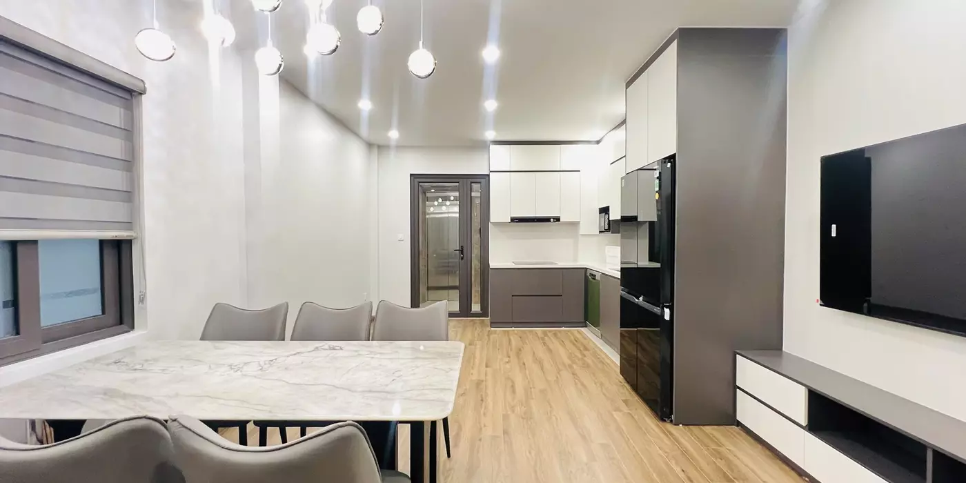 Bán Nhà  Kim Mã 38m2. 6 tầng. mặt tiền 4m. giá 16.5 Tỷ Ba Đình Hà Nội