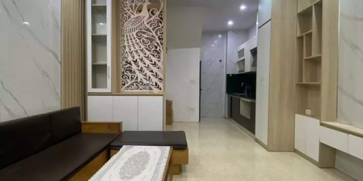 🏡 NHÀ NGỌC THỤY – LONG BIÊN
5 tầng – 30m² – 3 ngủ – ngõ thoáng