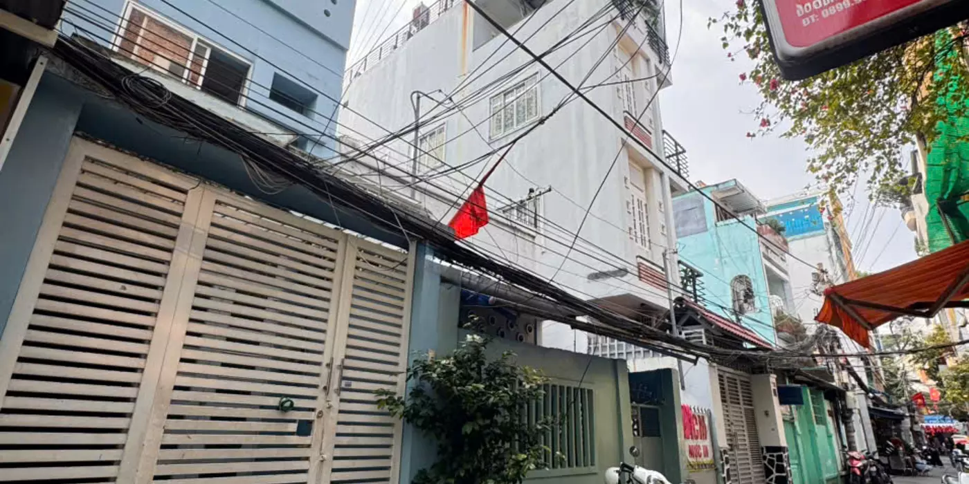 BÁN NHÀ 4 TẦNG MẶT TIỀN HXH Đ.LÊ THỊ RIÊNG, P.BÊN THÀNH, QUẬN 1 - DT 76M2 FULL THỔ - CHỦ 1 ĐỜI XƯA