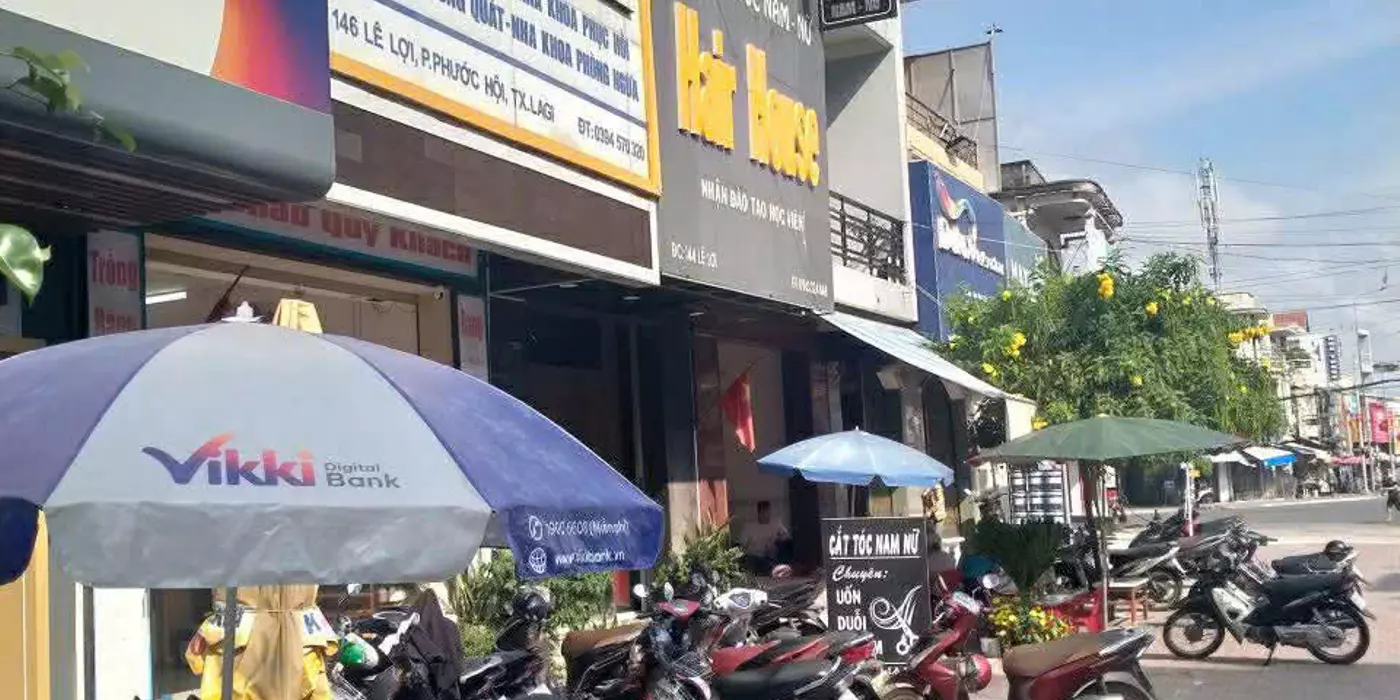 Bán nhà 2 tầng mặt tiền Lê Lợi, Phước Hội, LaGi giá đầu tư