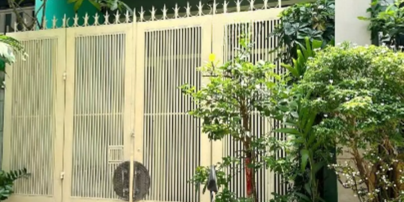 Nhà 2 lầu/ST cạnh MT Phạm Hùng P5Q8, Giá : 8.9 Tỷ (Thương lượng)