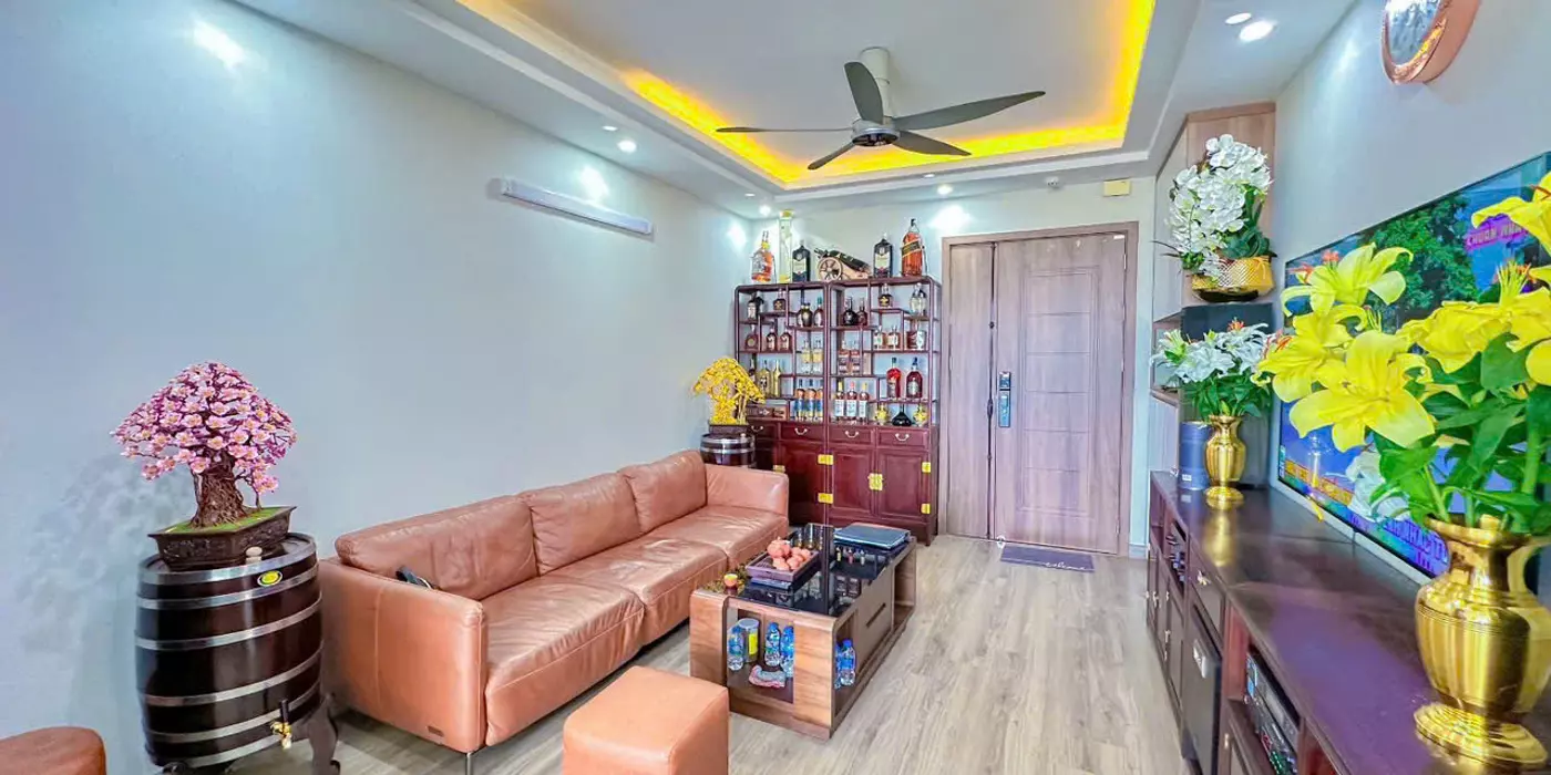 🔥 Anh trai em mua để ở nên  sửa lại rất tâm huyết 

- nhưng nay mua được nhà mặt đất nên muốn