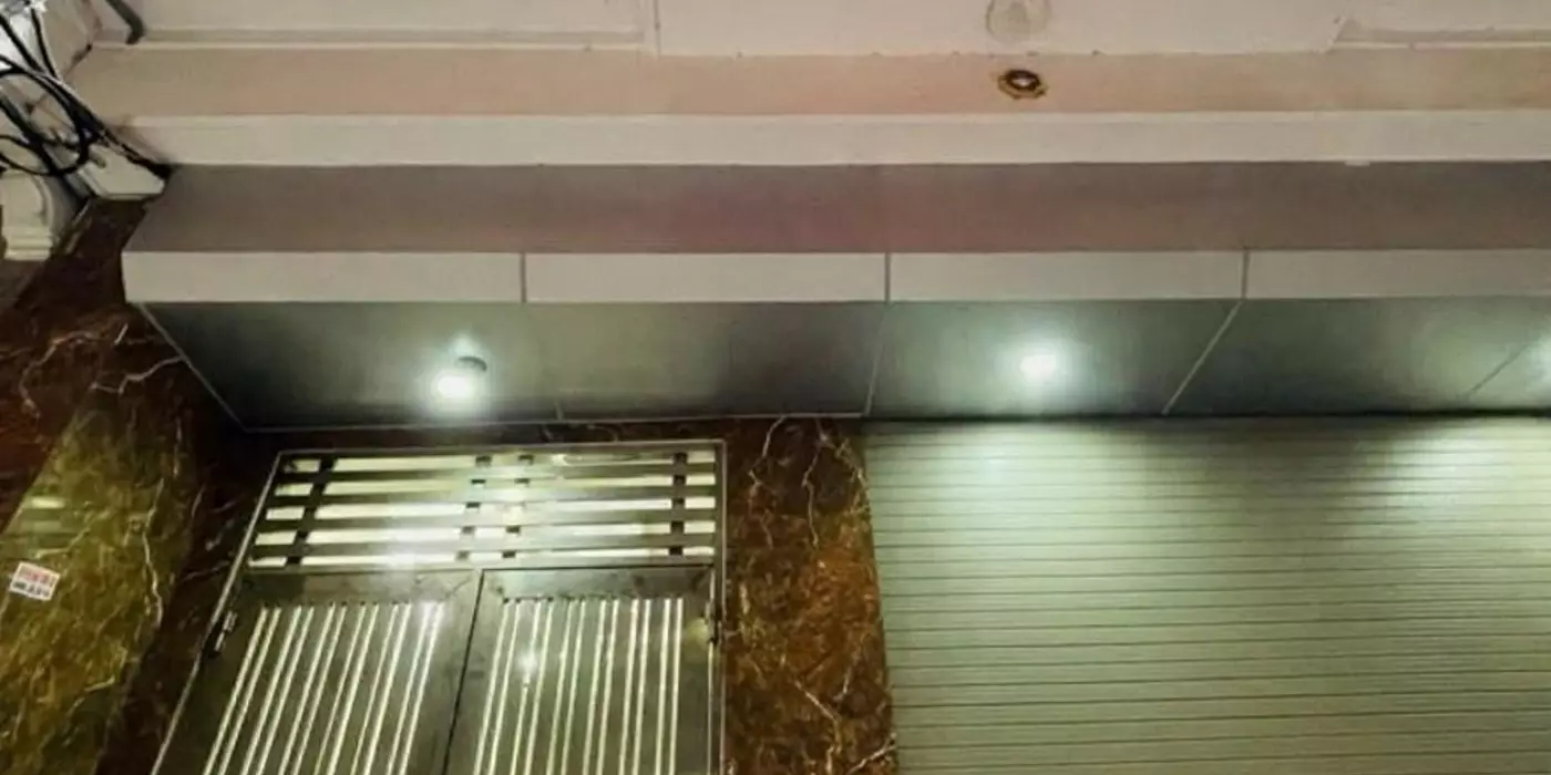 bán tòa CCMN xuân thủy 60m x7 tầng thang máy 18,9 tỷ 20m ra phố 11 phòng