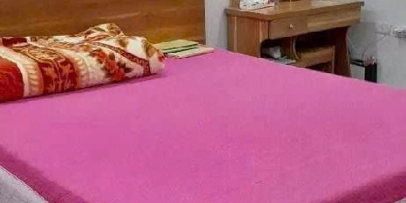 Bán nhà lĩnh nam 5 tầng dân xây lô góc ô tô tránh vào nhà kinh doanh hoàng mai