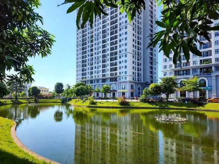 Chủ định cư Mỹ cần bán nhanh căn hộ Hateco Xuân Phương 65m2 2 ngủ 2 vệ sinh cách Cầu Giấy 15 phút