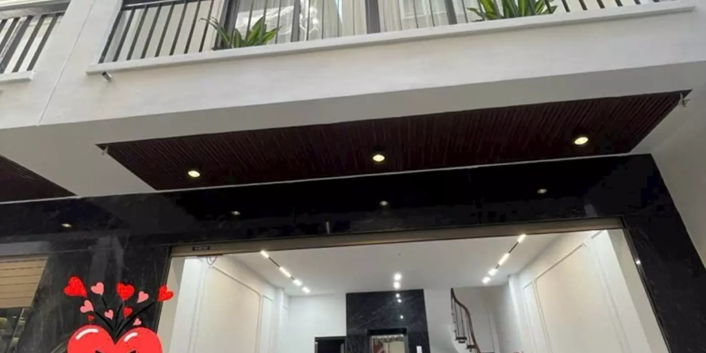 Hiếm nhất khu vực ! bán nhà 6T thang máy Ngọc Lâm, gara oto ngõ thông, giá hợp lý.