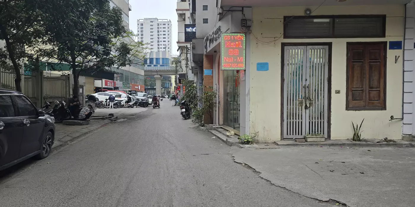 CHO THUÊ CỬA HÀNG 2 MẶT TIỀN – NGÕ 102 TRẦN PHÚ, HÀ ĐÔNG
