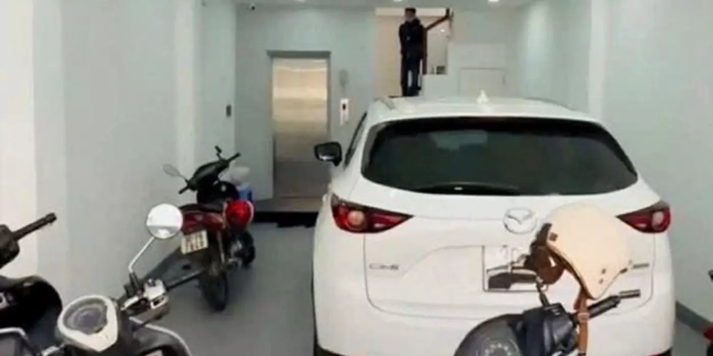 Cần bán nhà ngõ 24 Ngọc Lâm, 58m x 6T gara thang máy, kinh doanh nhỏ. ở luôn