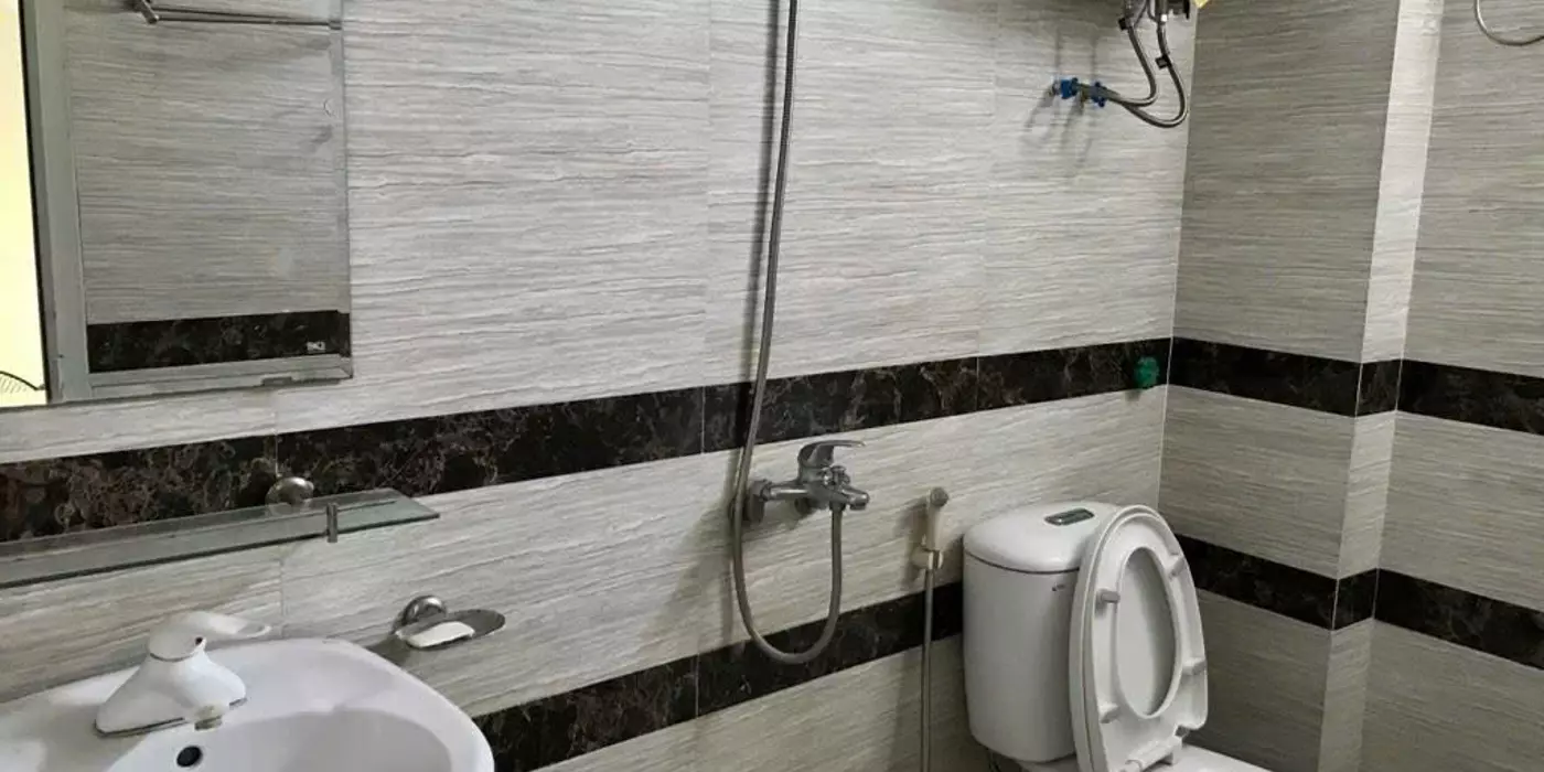 Bán nhà giáp nhị 5 tầng ở ngay 20M ô tô dừng đỗ ngày đêm hoàng mai