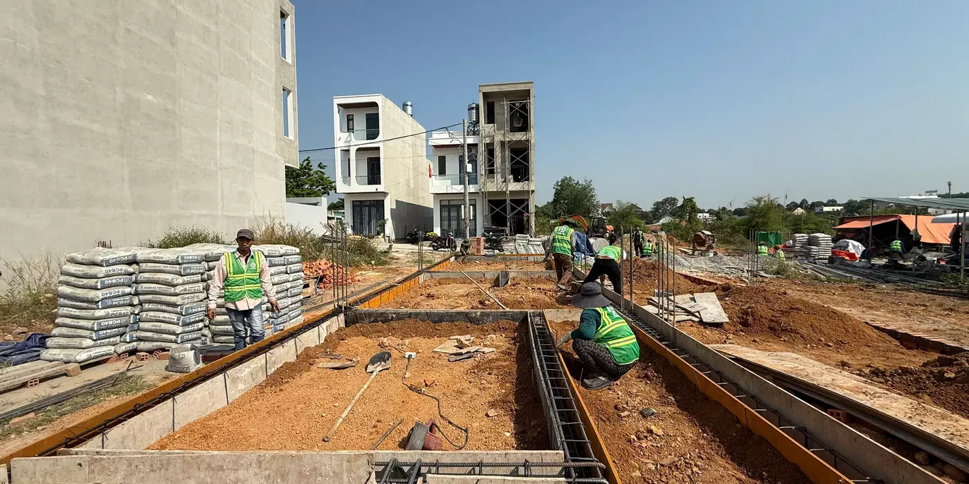 BÁN NHÀ MẶT TIỀN BÌNH TÂN – 1 TRỆT 3 LẦU