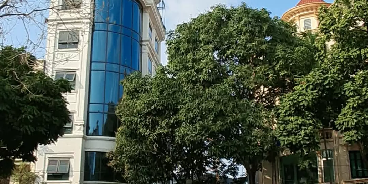 Khuôn tiền 13 tỷ - Nhà Mới Thang Máy Phố Sài Đồng 
50M2- 7 TẦNG THANG MÁY- Ô TÔ TRÁNH