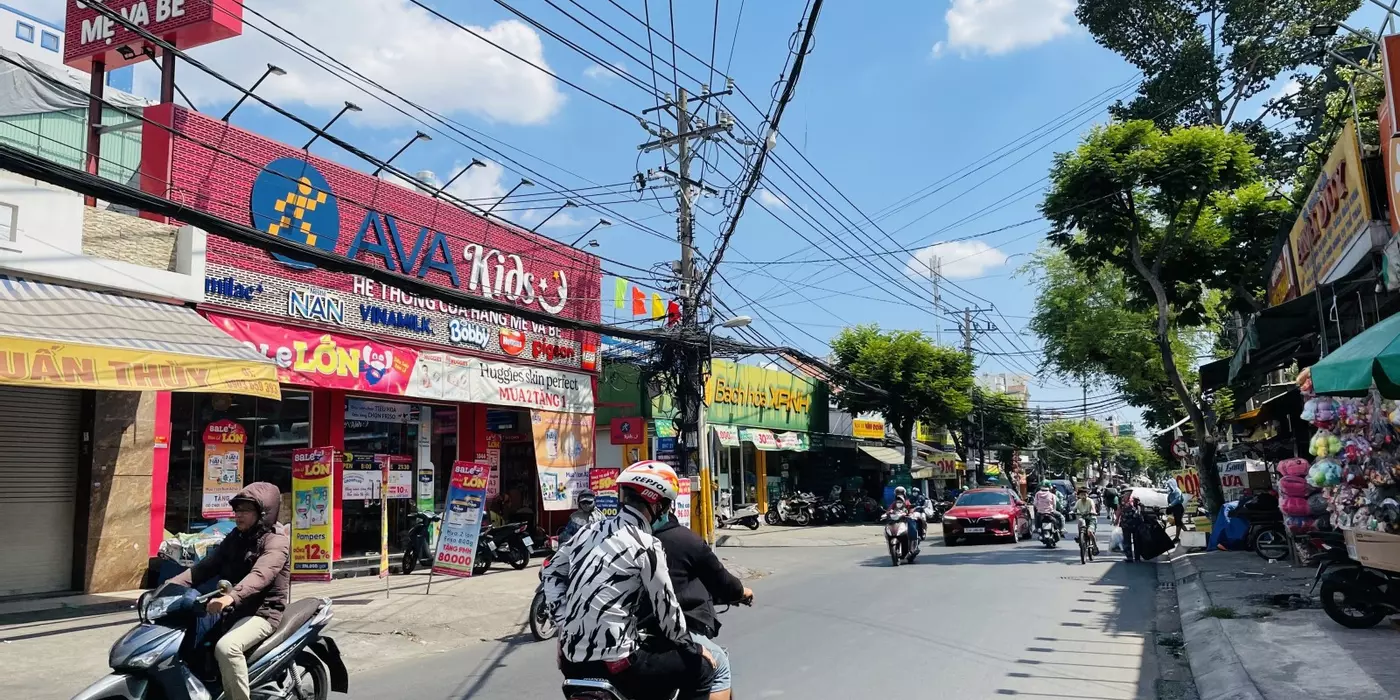 NHÀ NÁT NGUYỄN VĂN QUÁ 160m2 ĐÔNG HƯNG THUẬN QUẬN12.
GIÁ ĐẦU TƯ - CHỈ 37tr/m2 - 160m2.