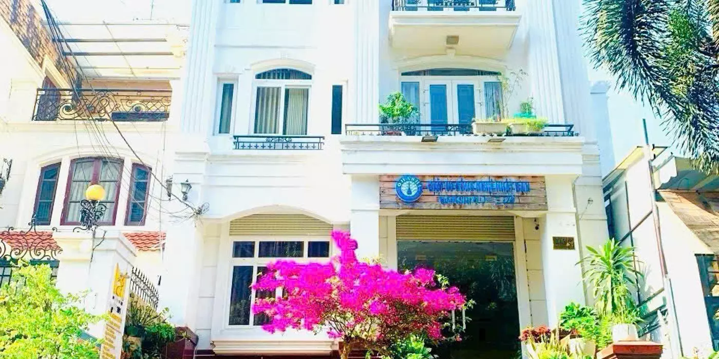 BÁN BUILDING  215B Nguyễn Văn Hưởng, Phường Thảo Điền, Q2