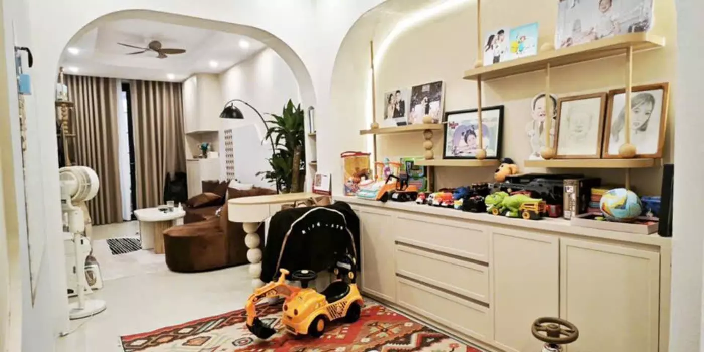 Bán BĐS 30m 4T Ở Ngay Sân Cổng riêng , có thể TL Mạnh tại Minh Khai ,Thông Tin Thật