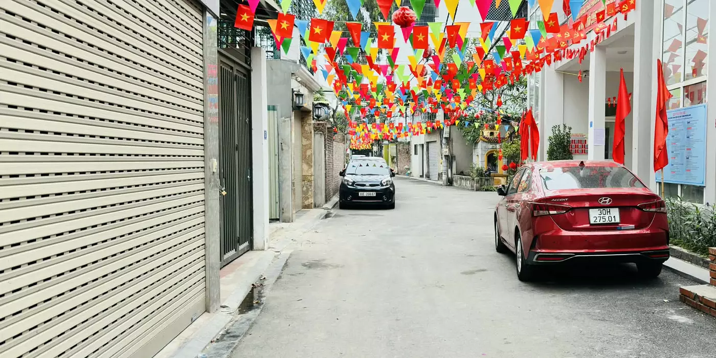 bán nhà Đàm Quang Trung, 100m, MT 5m, ôtô vào nhà, gần Aeon Mall, 15.5 tỷ