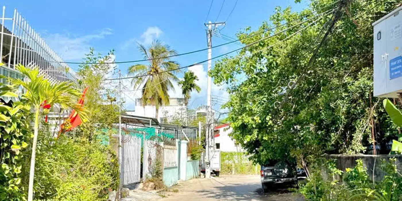 BÁN ĐẤT FULL THỔ HẺM OTO NHỎ THÔNG TẠI ĐƯỜNG PHÚ XƯƠNG, VĨNH HẢI, BẮC NHA TRANG. ZÁ 33tr/m2.