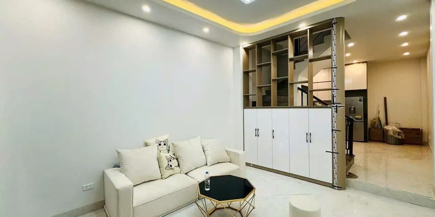 BÁN NHÀ KHƯƠNG TRUNG – THANH XUÂN  40m² – 6 TẦNG – 9.X TỶ
