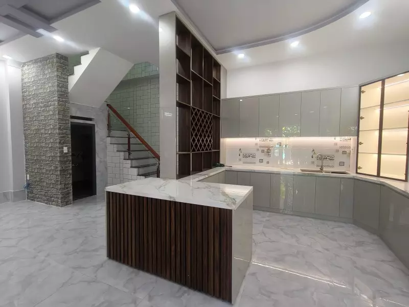 Bán nhà mặt tiền đường số 48, Hiệp Bình Chánh, Thủ Đức, TP HCM. DT 71m2,  4 tầng. giá - 8.85  tỷ