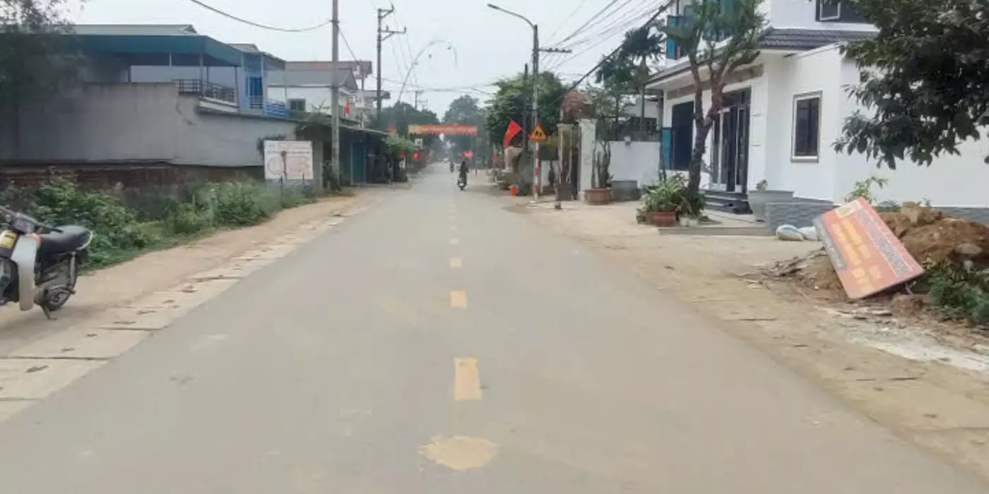 Cần vốn kinh doanh Lô đất vàng view hồ cực mát. Sổ đỏ sẵn. Hotline: 0812095976