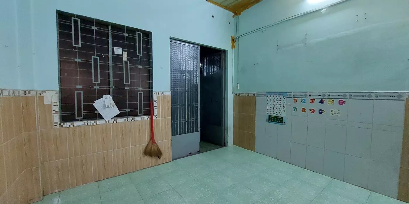 NHÀ HIẾM 7.5*8.5 2-CN56M CĂN RIÊNG BIỆT-SÁT CẦU VƯỢT QUANG TRUNG
GẦN PHẦN MỀM QUANG TRUNG-TO KÝ