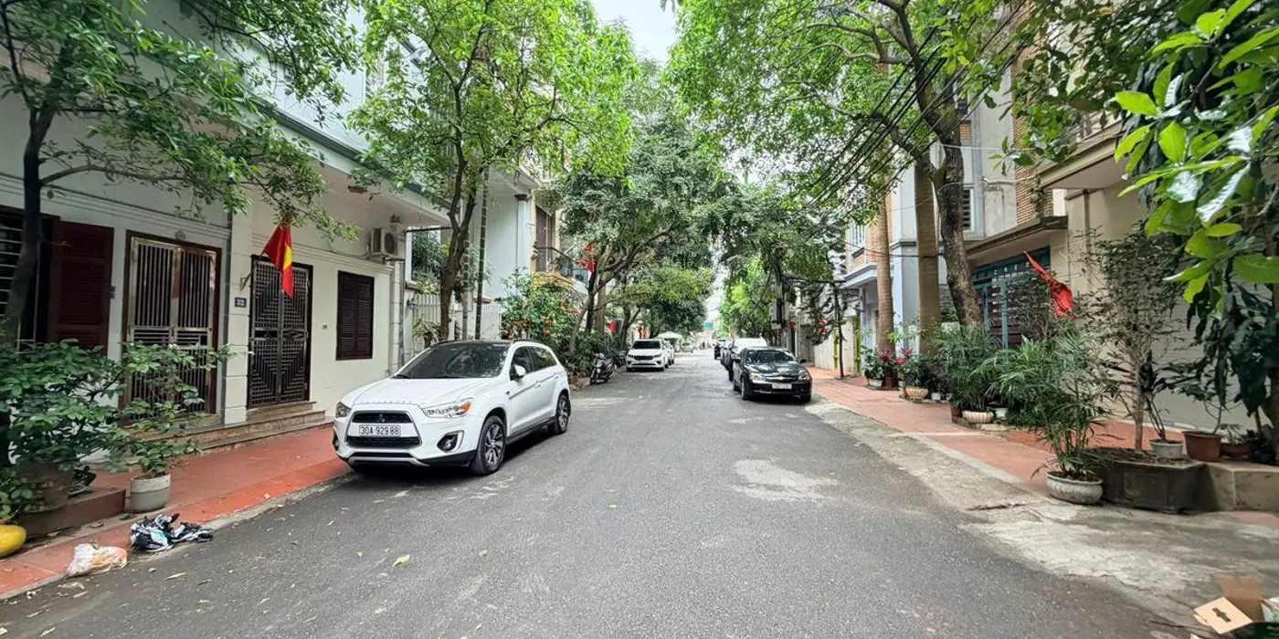 BỒ ĐỀ, GẦN HỒ CẬN PHỐ, Ô TÔ TRÁNH 80M2, MT 10M, VỈA HÈ, Ô TÔ TRÁNH - NHỈNH 2X TỶ