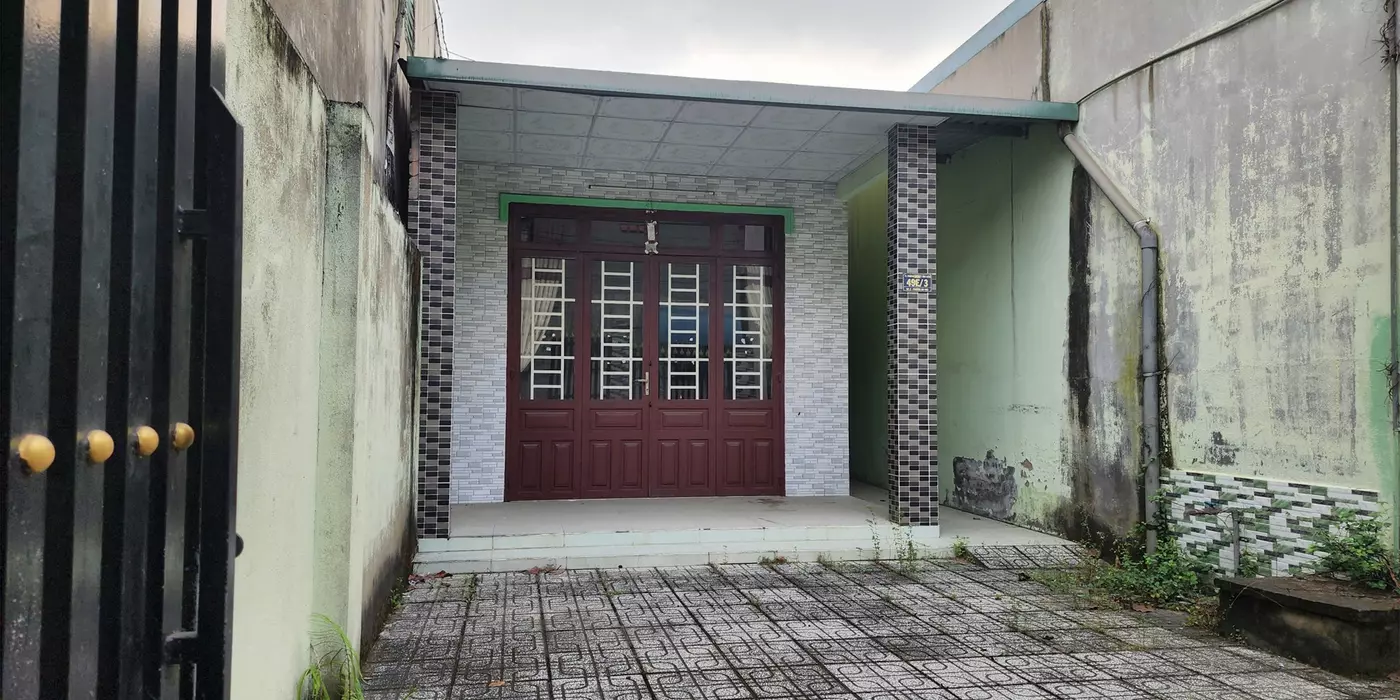 Ngân hàng thanh lý nhà ngang 5m, DT 177.3m2, 2PN 1 bếp, Thuận An, Bình Dương